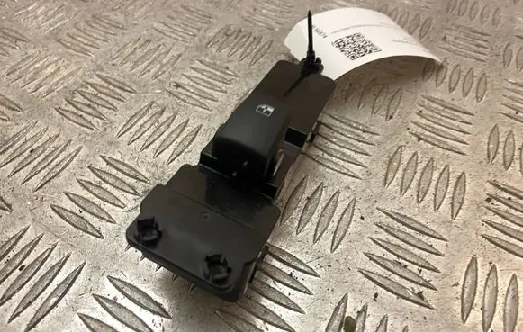 Hyundai Kona I Electric window control switch 3K55121200