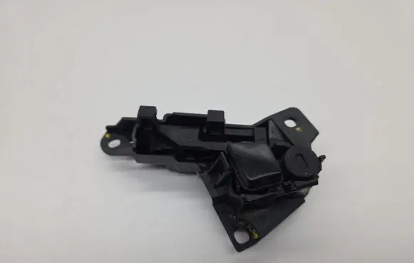 BMW 5 F10 F11 Glove box lock 1600086
