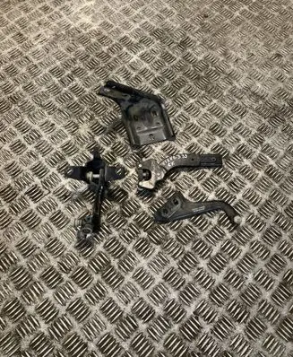 Mercedes-Benz Vito Viano W639 Rear door hinge set 6397601247 A6397601247