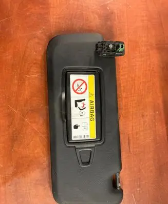 Mercedes-Benz C W205 Sun visor A2058108304 171610375R