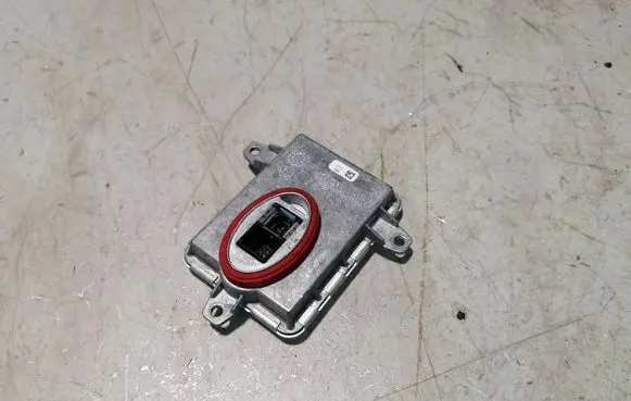 Opel Zafira C Headlight ballast module Xenon 130732931615 1307329316