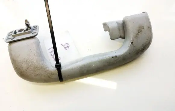 Opel Zafira B Rear interior roof grab handle 317382836
