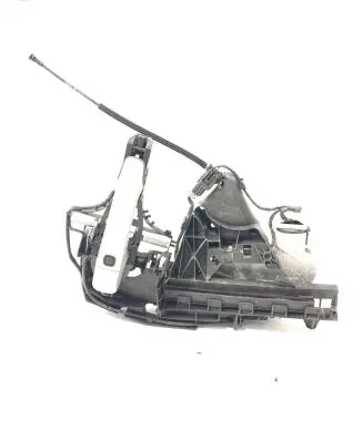 Volvo V50 Front door lock 985915 30784047