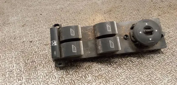 Ford Focus Electric window control switch 8M5T14A132AB