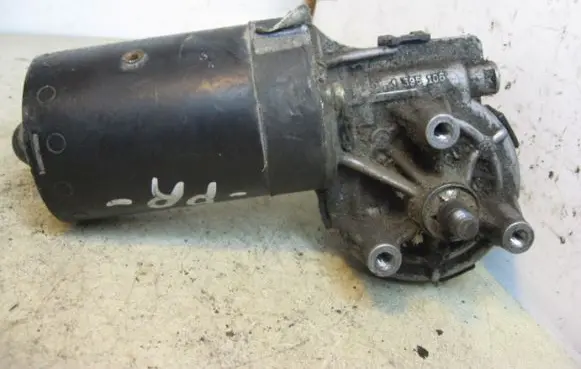 Renault 19 Wiper motor BOSCH96446403902 395106