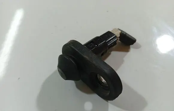 Toyota Corolla Verso AR10 Front door sensor 