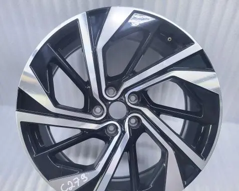 Nissan Qashqai J12 R20 alloy rim 