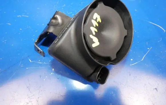 Mercedes-Benz CLA C117 X117 W117 Alarm system siren A2228202926 00087657