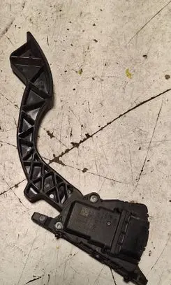 Volvo V50 Accelerator throttle pedal 4M519F836AK 6PV00864132