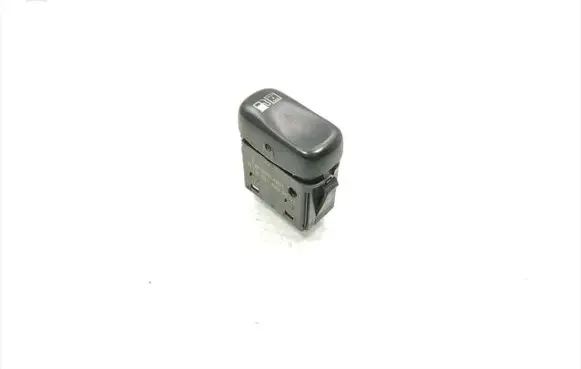 Mercedes-Benz Vito Viano W638 Fuel tank opening switch 0018208601