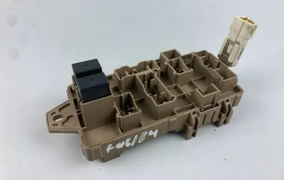 Subaru Forester SG Fuse box set 610125