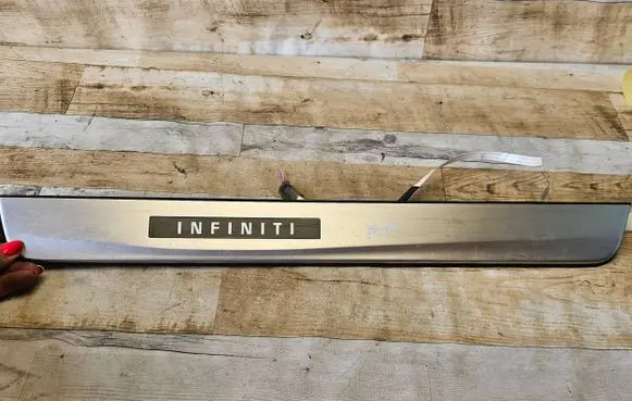 Infiniti Q50 Front sill trim cover G69515CV0A