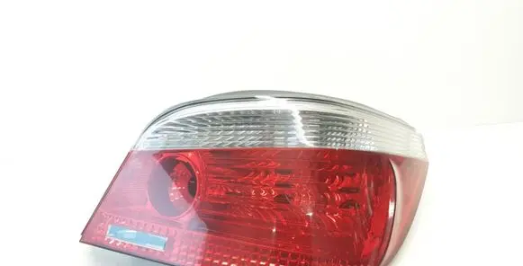 BMW 5 E60 E61 Rear/tail lights 7165738 2VP008679 0689163