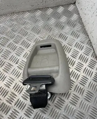 Chrysler Voyager Third row seat belt P1BZ271X9AC TVHH9124500164
