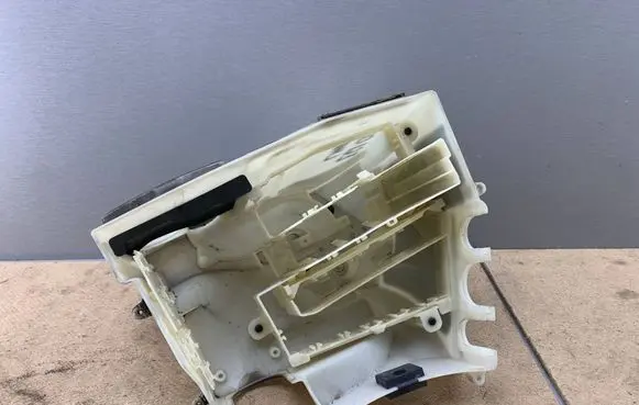 BMW 5 E60 E61 Fuse box set 7551600