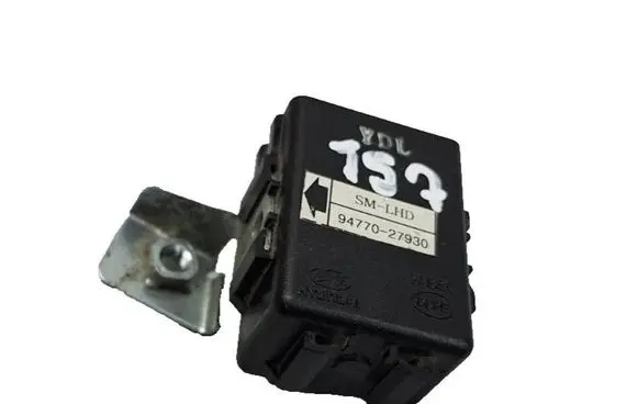 Hyundai Santa Fe Oil pressure relay 9477027930