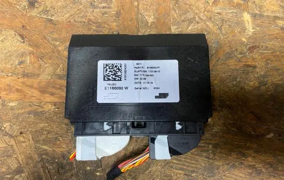 BMW 1 F20 F21 Air conditioner control unit module 9108242