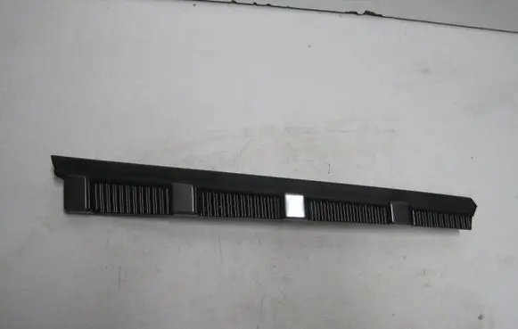 Renault Austral Front bumper splitter molding 629828582R