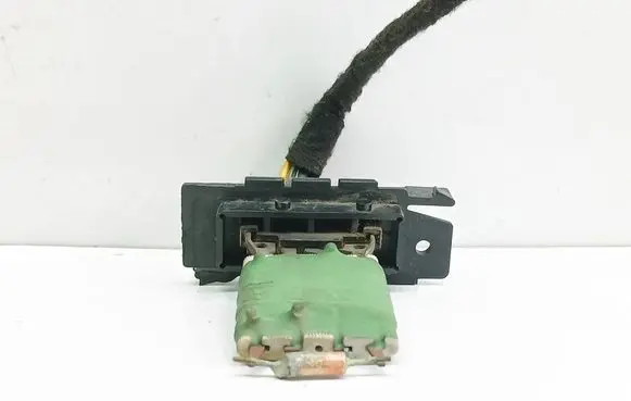 Heater blower motor/fan resistor