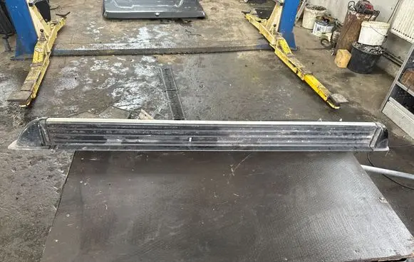 Mercedes-Benz X-class W470 Sill 