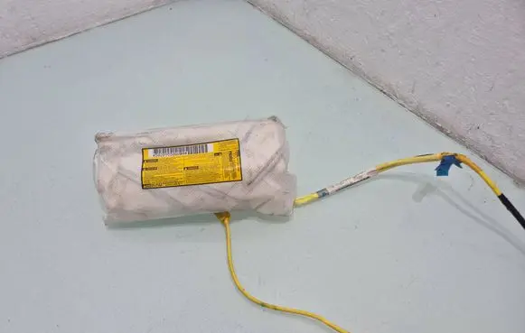 Toyota Prius (XW20) Seat airbag GA33200640