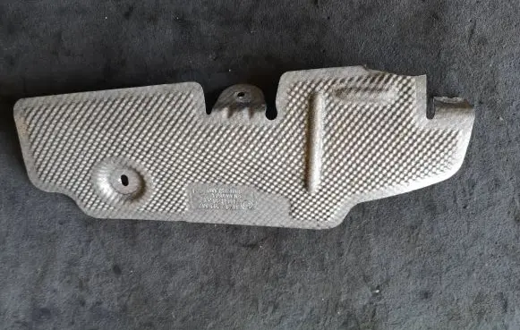 BMW 3 F30 F35 F31 Heat shield in engine bay 7292567