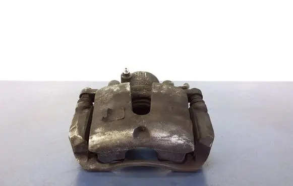 Hyundai i30 Front brake caliper 