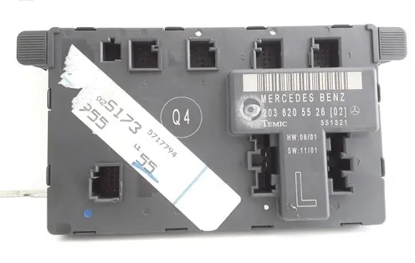 Mercedes-Benz C W203 Door control unit/module 2038205526