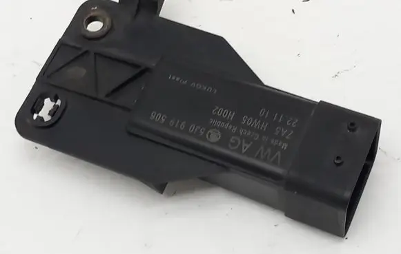 Skoda Fabia Mk2 (5J) Coolant fan relay 5J0919506