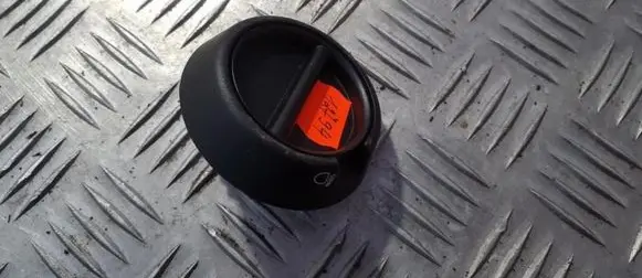Renault Kangoo I Headlight level height control switch 8200128309