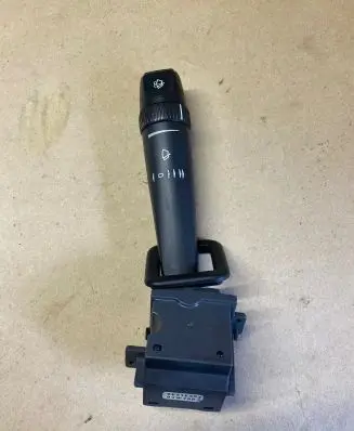Volvo S80 Wiper control stalk 8691695