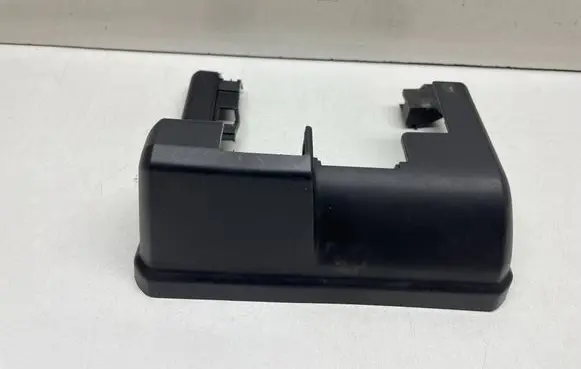 Audi Q7 4M Rear seat rail trim cover 4M0883690A
