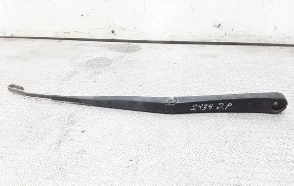 Saab 9-3 Ver2 Front wiper blade arm