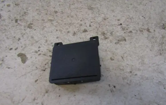 Mercedes-Benz GLA H247 Distronic sensor radar A0009056121
