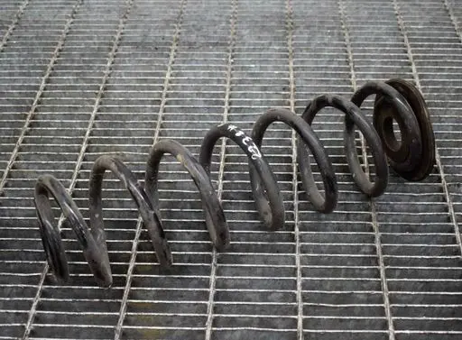 Volkswagen PASSAT B8 Rear coil spring 3Q0511115AJ