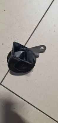 BMW 5 E39 Horn signal 3881157
