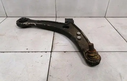 Mitsubishi Lancer Evolution Front lower control arm/wishbone MR554814
