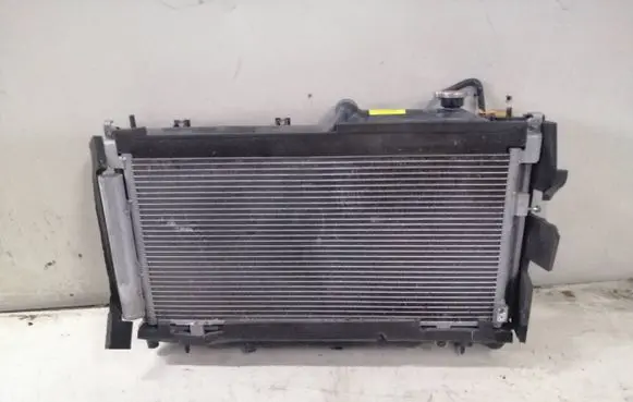 Subaru Forester SJ Radiator set 