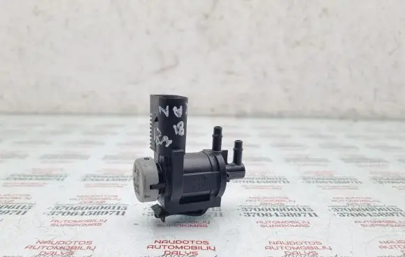 Volkswagen Touran II Turbo solenoid valve 1K0906283A