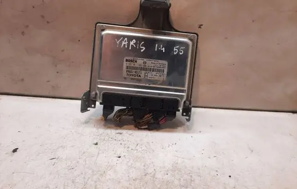 Toyota Yaris Engine control unit/module 896610D171 1039S03865 0281011651