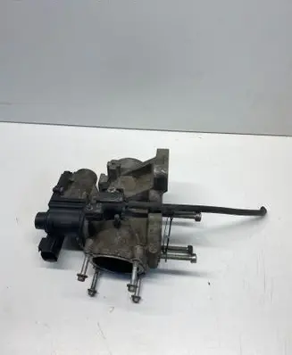 Volvo V70 EGR valve 30774813 07T268 70056104