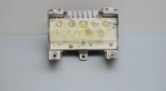 Mercedes-Benz C W205 LED ballast control module 1305715204