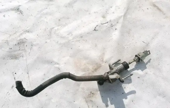 Clutch master cylinder