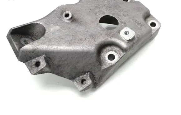 BMW X3 E83 Engine mounting bracket 3451673 22113451673