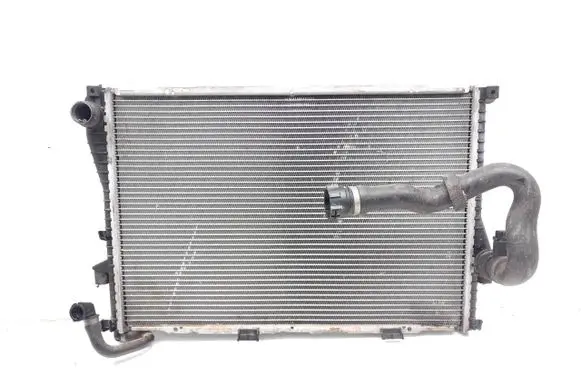 BMW 7 E38 Coolant radiator 60648A