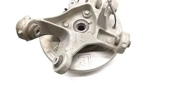 Tesla Model 3 Rear wheel hub 1044411-00-F