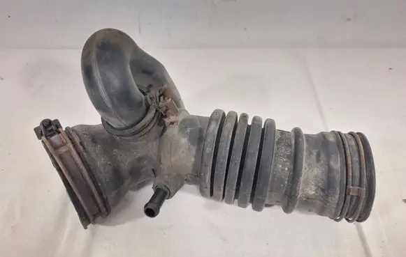 Hyundai Matrix Air intake hose/pipe 2813817000
