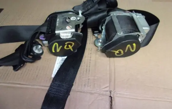 Citroen C8 Seat belt trim 