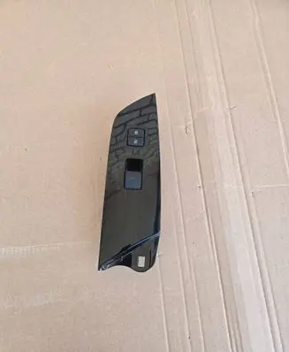 Toyota Prius (XW50) Electric window control switch 7423147230