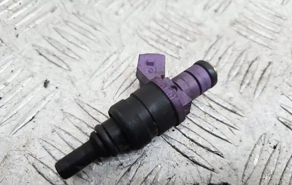 Mercedes-Benz SLK R170 Fuel injector 0000787249